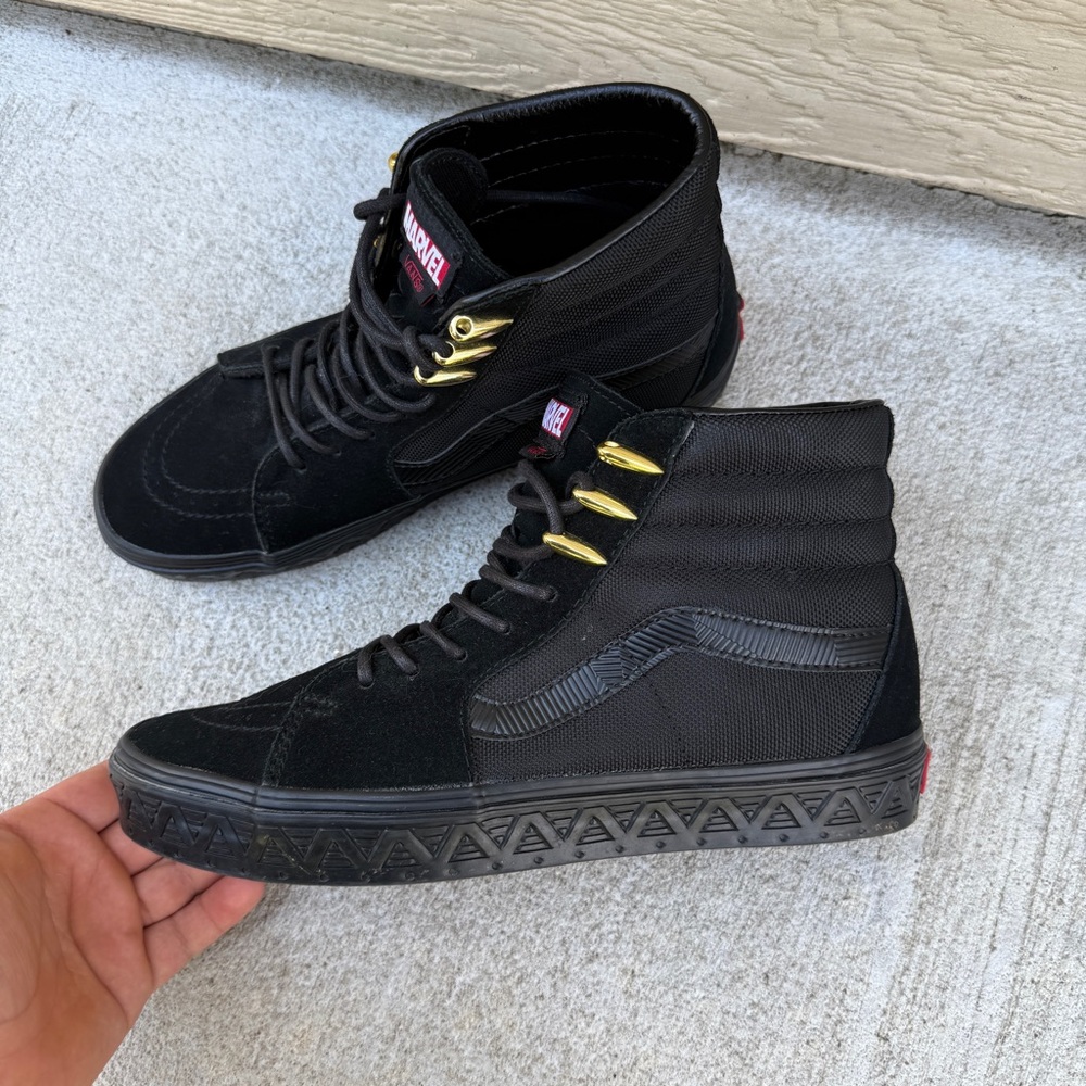 Womens Marvel Black Panther Vans Old Skool High Tops